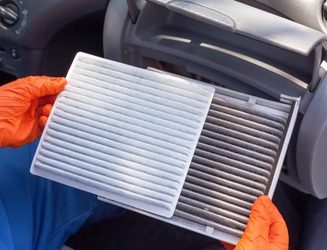 Troca do filtro anti-pólen veicular